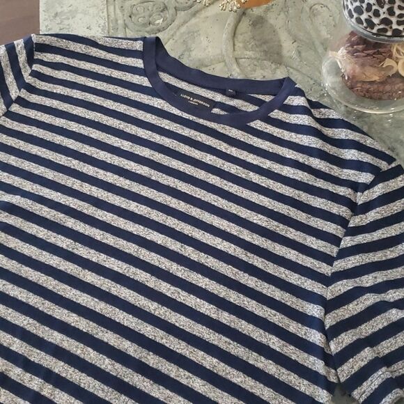 Lloyd & Jefferson London Tee Shirt - Picture 2 of 3